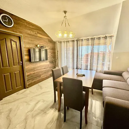 влас * סבטי ולאס